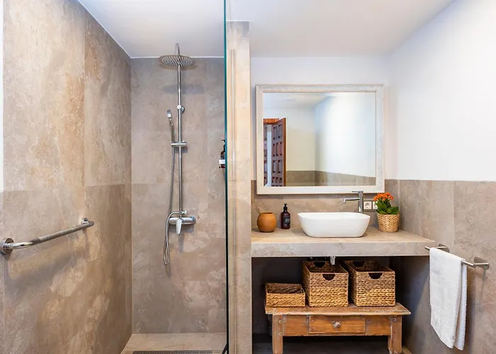 Tonet Вилла Поланко